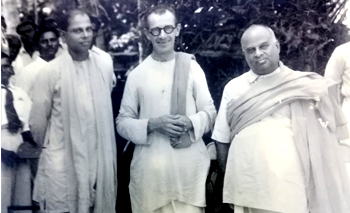 Mangalananda Swamy / Sree Narayana Lokam