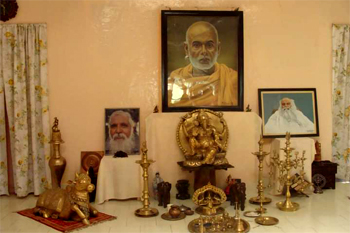 Narayana Gurukulam Fernhill / Guru Narayana Lokam